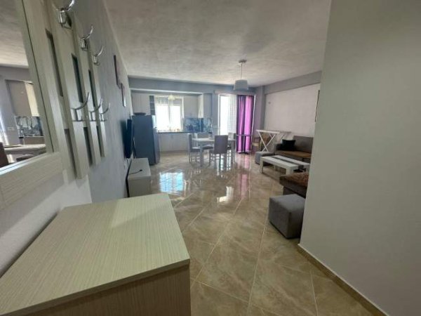 Sarande, jepet me qera apartament 1+1+BLK Kati 5, 60 m² 320 Euro (Sarande)