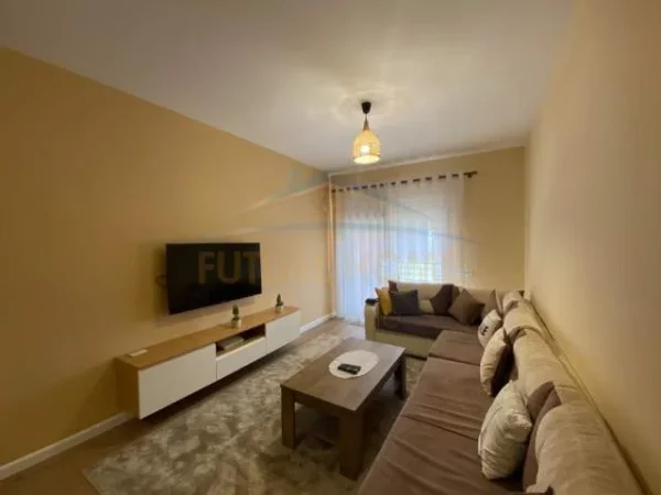 Durres, jepet me qera apartament 1+1+BLK Kati 4, 72 m² 500 Euro (Iliria)