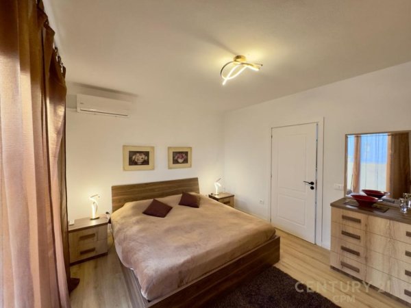 Tirane, jepet me qera apartament 2+1 Kati 6, 120 m² 800 € (Jordan Misja)