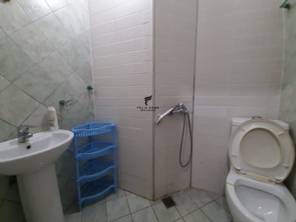 Tirane, jepet me qera apartament 1+1 Kati 1, 50 m² 450 € (5 Maji)
