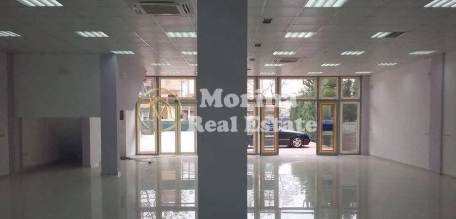 Tirane, jepet me qera ambjent biznesi Kati 1, 230 m² 1.400 € (Kamez)