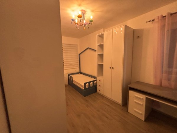 Tirane, jepet me qera apartament 2+1 Kati 2, 110 m² 600 € (Vila L)