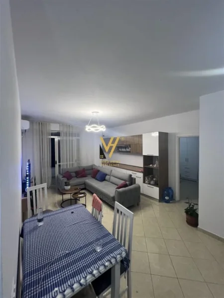 Tirane, shitet apartament 2+1+Ballkon Kati 7, 124 m² 155.000 € (ASTIR)