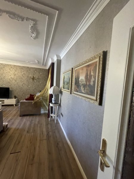 Shqiperi, shitet apartament 2+1+Ballkon Kati 4, 385.000 € 