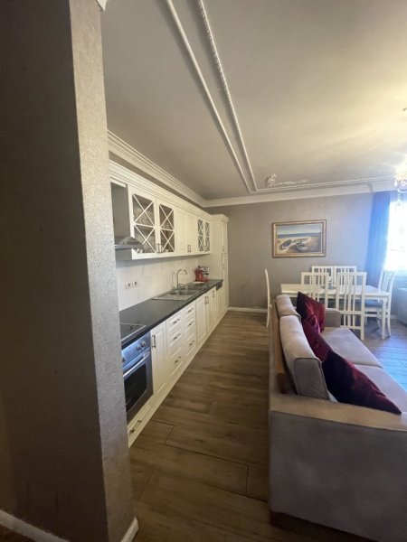 Shqiperi, shitet apartament 2+1+Ballkon Kati 4, 385.000 € 