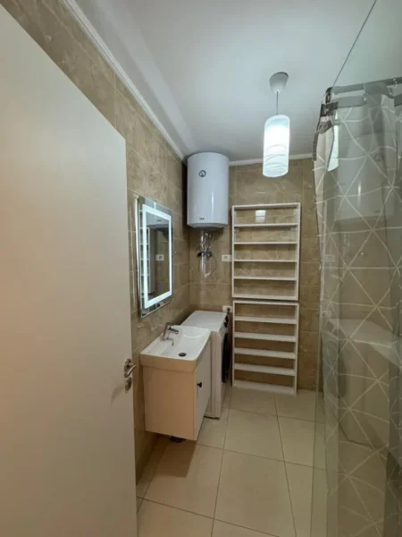 Tirane, shitet apartament 1+1 Kati 1, 65 m² 165.000 € (Don bosko)