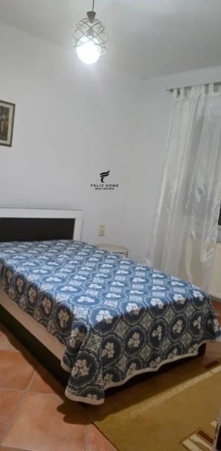 Tirane, jepet me qera apartament duplex 3+1 , 150 m² 700 € (Qyteti Student)