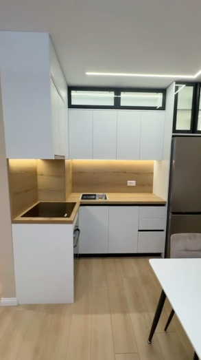 Tirane, shitet apartament 2+1 Kati 1, 93 m² 250.000 € (Myslym shyri)