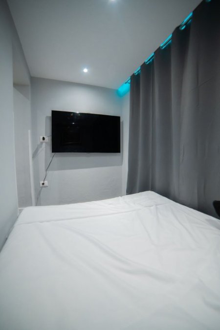 Tirane, jap me qera apartament 2+1 Kati 0, 65 m² 500 € (Frosina Plaku)