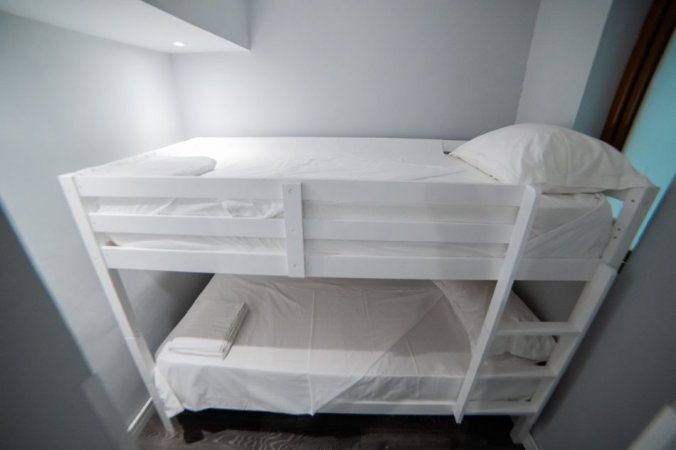 Tirane, jap me qera apartament 2+1 Kati 0, 65 m² 500 € (Frosina Plaku)