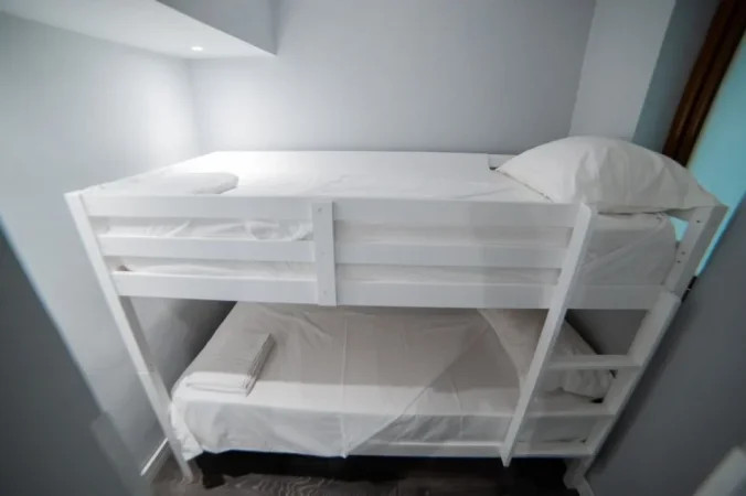 Tirane, jap me qera apartament 2+1 Kati 0, 65 m² 500 € (Frosina Plaku)