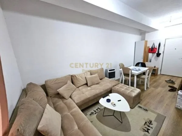 Tirane, shes apartament 2+1 Kati 1, 74 m² 115.000 € (Ali Demi)