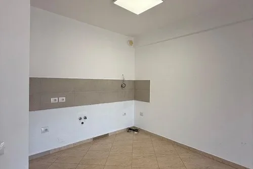 Tirane, jepet me qera apartament 2+1+Ballkon Kati 2, 128 m² 500 € (siri kodra)  # 530581005-7