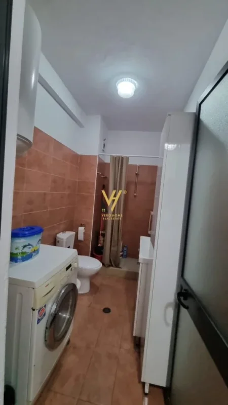 Tirane, jepet me qera apartament 2+1 Kati 4, 69 m² 500 € (YZBERISHT)