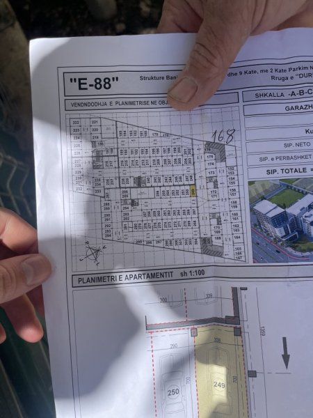 Tirane, shes garazh | post parkimi Kati -2, 21 m²