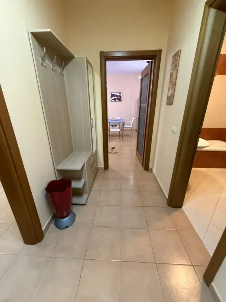 Tirane, jepet me qera apartament 2+1 Kati 3, 110 m² 850 € (Rruga Mustafa Matohiti/Rruga e Sales)