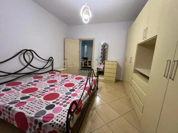 Tirane, jepet me qera apartament 2+1 Kati 8, 105 m² 750 € (prane kompleksit Delijorgji)