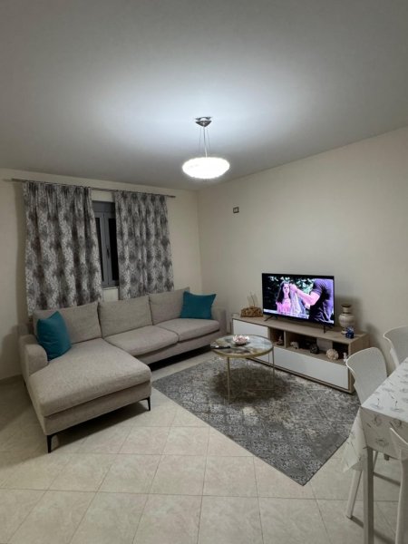 Tirane, shitet apartament 1+1 , 54 m² 85.000 € (kinostudio)