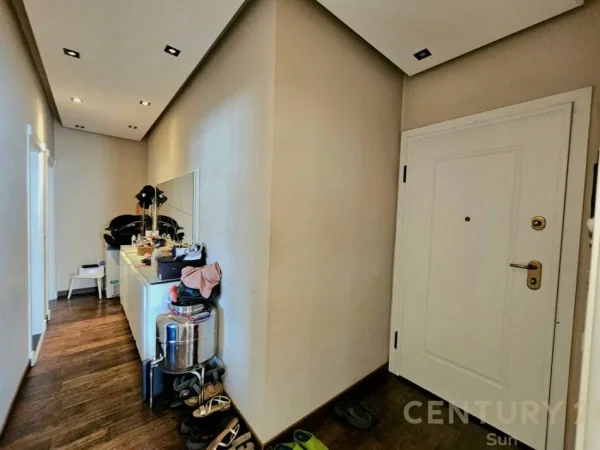 Tirane, shitet apartament 2+1 Kati 10, 109 m² 246.000 € 