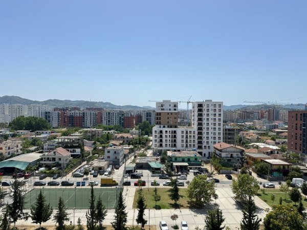 Tirane, shitet apartament 1+1+Ballkon Kati 9, 84 m² 125.000 € (Ish Fusha Aviacionit Garden Residence Turdiu Gati Per Banim)
