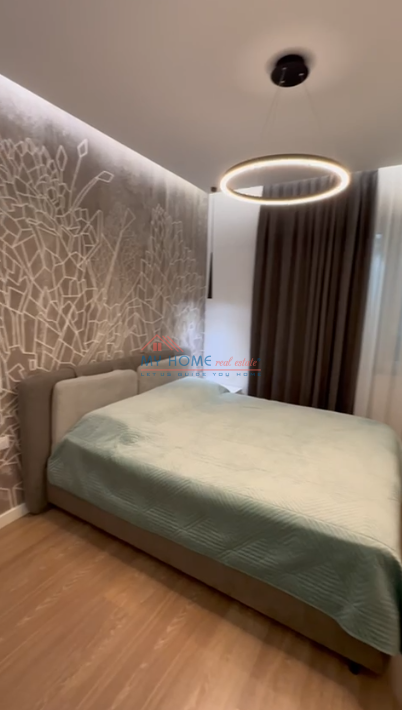 Tirane, jepet me qera apartament 1+1+Ballkon Kati 6, 57 m² 550 € (5 Maji)