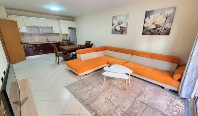 Tirane, jepet me qera apartament 2+1+Ballkon Kati 4, 110 m² 500 € (Tek Ozone, Astir, Rruga Teodor Keko)