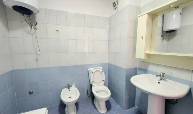 Tirane, jepet me qera apartament 2+1+Ballkon Kati 4, 110 m² 500 € (Tek Ozone, Astir, Rruga Teodor Keko)