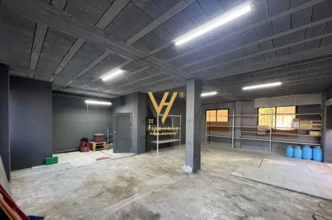 Tirane, jepet me qera magazine Kati 0, 120 m² 900 € (LAPRAKE)