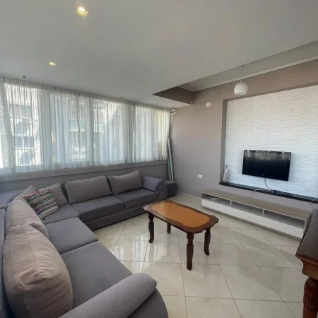 Tirane, shitet apartament 2+1 Kati 4, 98 m² 187.000 € 
