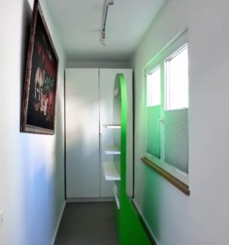 Tirane, jepet me qera ambjent biznesi Kati 1, 130 m² 2.000 € (RRUGA E DURRESIT)