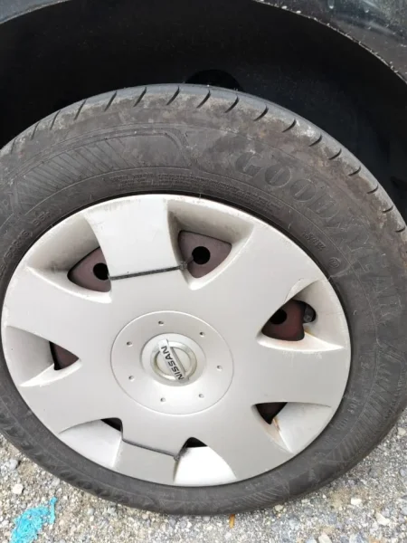 Tirane, shes makine Nisan Primera Benzin, e zeze manuale Kondicioner 6.000 €