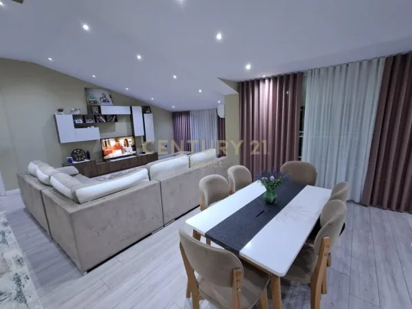 Tirane, shitet ambjent biznesi Kati 2, 580 m² 1.600.000 € (Ruga e Dibres)