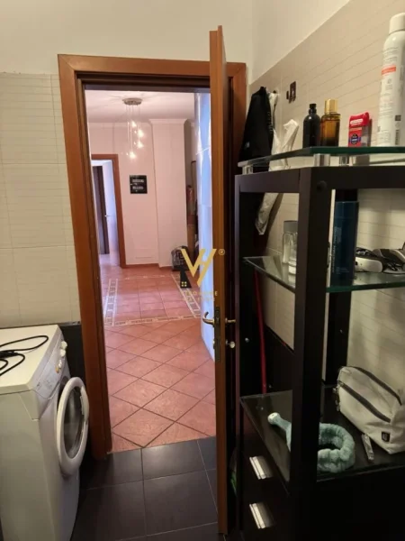 Tirane, shitet apartament 2+1+Ballkon Kati 8, 116 m² 206.000 € (DON BOSKO)