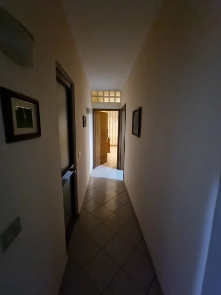 Rr. Elbasanit perball Stadiumit Air- Albania, Tirane, shitet apartament Kati 5, 120 m², 350.000 €