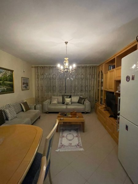 Shitet Apartament 1+1 ne afersi te Ambasadës Amerikane , Kati 6, 70 m² 215.000 €URO