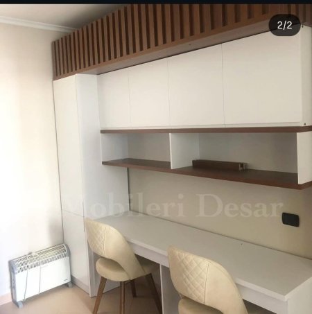 Tirane, jepet me qera apartament 2+1+Ballkon , 82 m² 700 € (Kodra e Diellit)