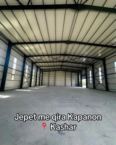 Tirane, jepet me qera magazine , 1.200 m² (Kashar rruge dytesore)