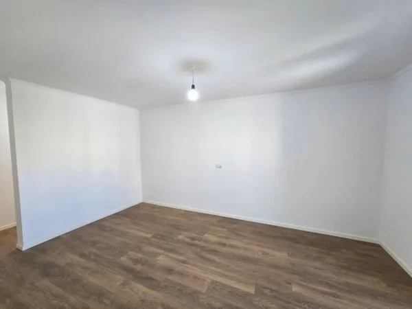 Tirane, shitet apartament duplex 2+1 Kati 4, 77 m² 155.000 € 