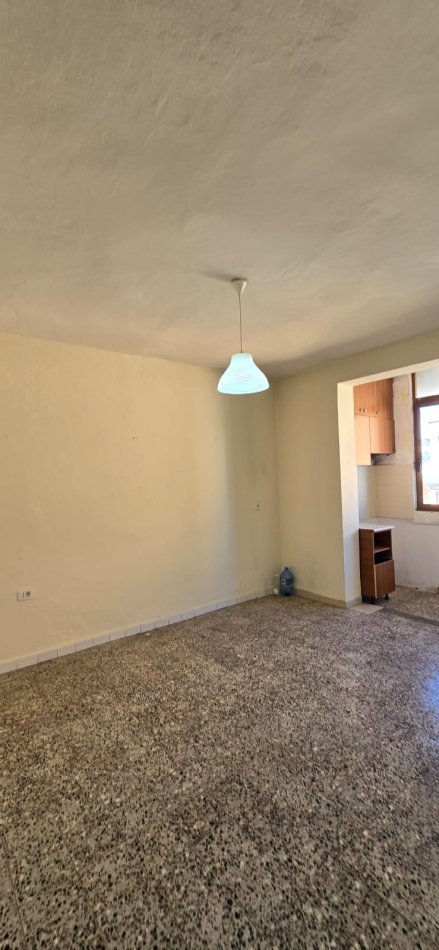 Tirane, shitet apartament 1+1 Kati 4, 59 m² 125.000 € (21 DHJETORI)