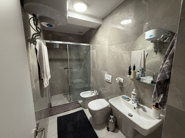 Jepet me qera apartament 2+1 Kati 3, 800 € (Don Bosko, Kompleksi Fiori di Bosko)