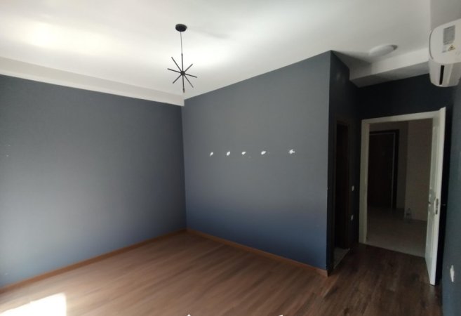 Tirane, shes apartament 3+1+Aneks+Ballkon Kati 8, 146 m² 255.000 € (Rruga Bedri Karapici)