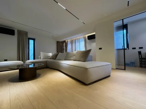 Tirane, shitet apartament 3+1 Kati 4, 146 m² 700.000 € (Pas Presidences)