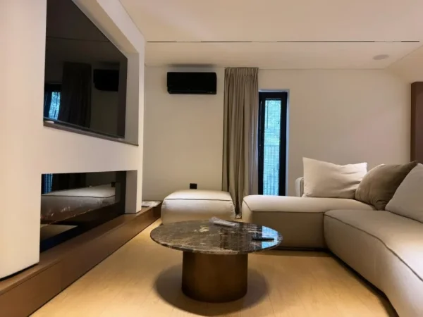 Tirane, shitet apartament 3+1 Kati 4, 146 m² 700.000 € (Pas Presidences)