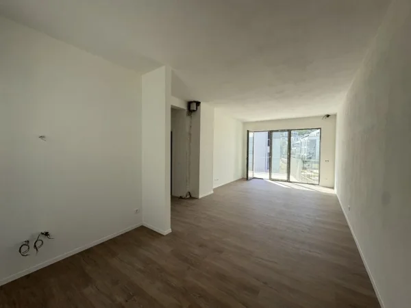 Tirane, shitet apartament Kati 2, 117 m² 300.000 € 