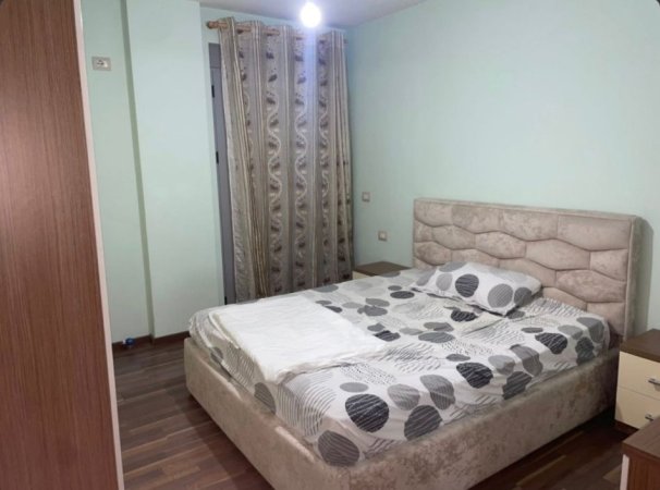 Tirane, jepet me qera apartament 1+1 Kati 3, 70 m² 500 € (Liqeni i Thate (VR003))