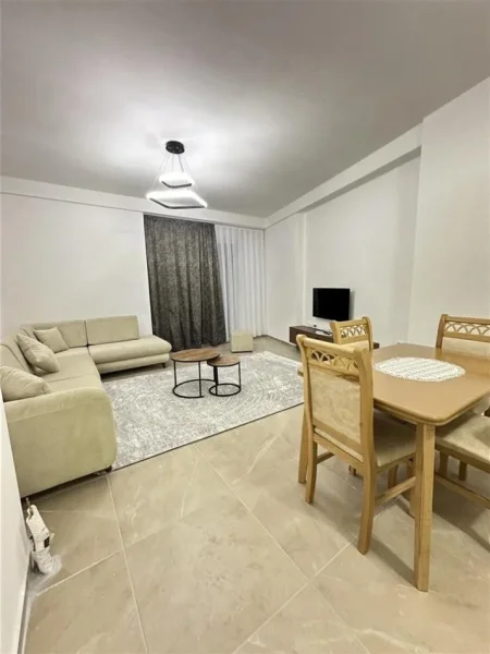 Tirane, jepet me qera apartament 1+1 Kati 9, 62 m² 450 € (Kompleksi Jolla Astir, Flavio Lounge)