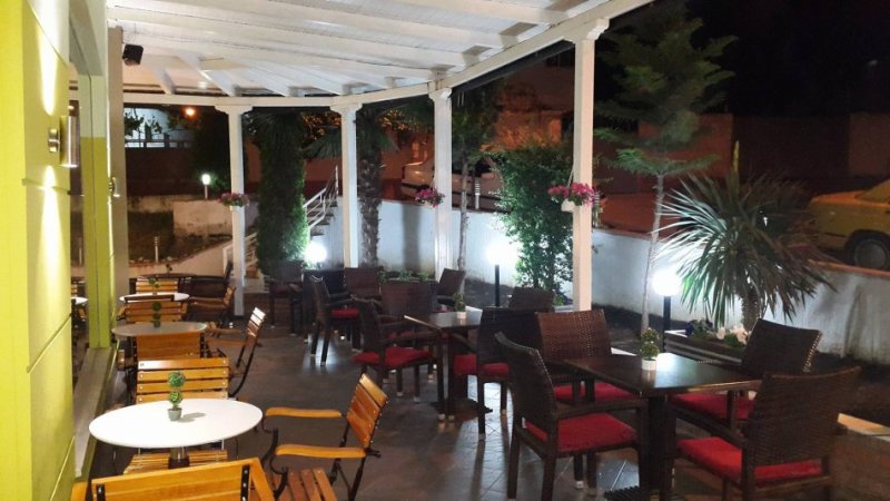 Tirane, shes Shiten Lende Druri te perdorura, Tirane 400 €
