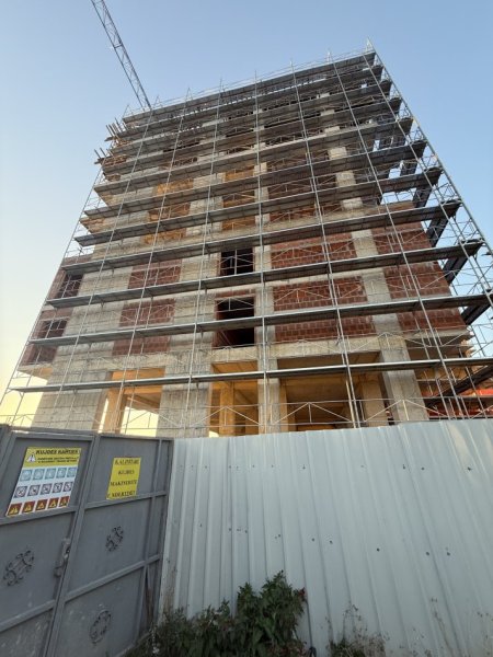 Tirane, shitet apartament 1+1+Ballkon Kati 5, 80 m² 108.000 € (Ish Fusha Aviacionit Okazion Cmim Kleringu Pepa Group)