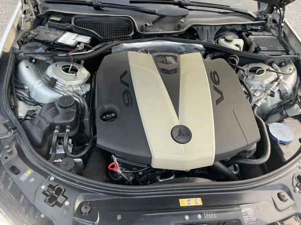 Tirane, shitet makine Mercedes S Class 350 4 Matic Nafte, gri metalizato automatik Kondicioner 152.000 km 16.500 €