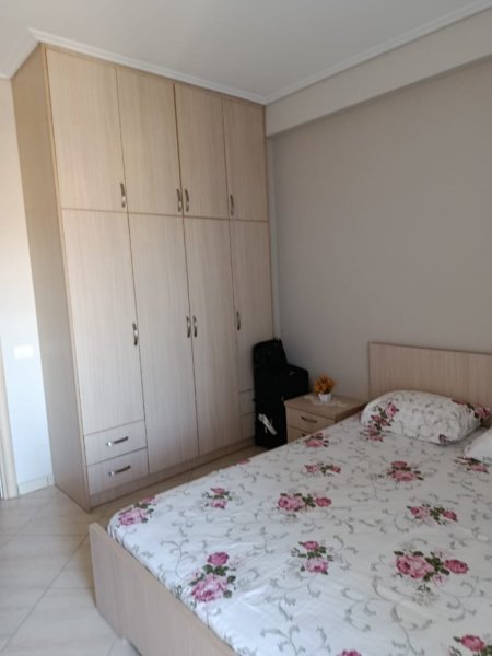 Vlore, jepet me qera apartament 1+1+Ballkon Kati 7, 65 m² 350 €